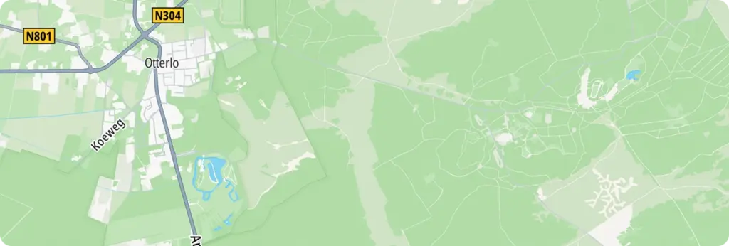 Google-kaart van Otterlo met wegen en straten en uitgestrekte bossen